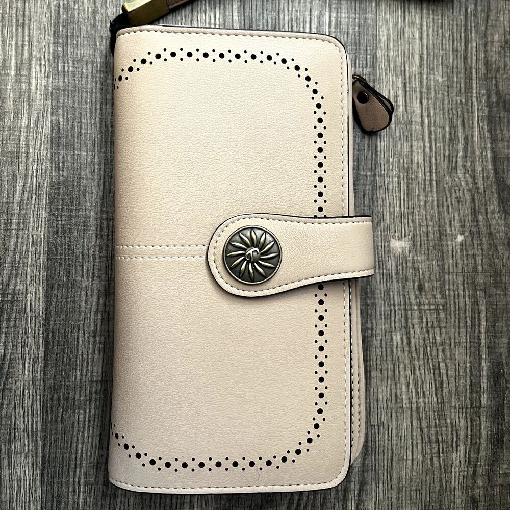 Wallet Clutch Travelambo Blush Waxed Leather Large Capacity Wristlet NWOT